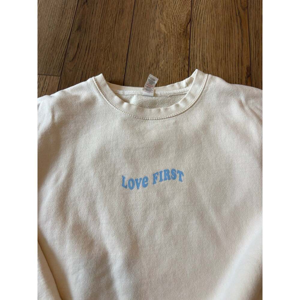 Sweatshirt - Picture 3 of 4